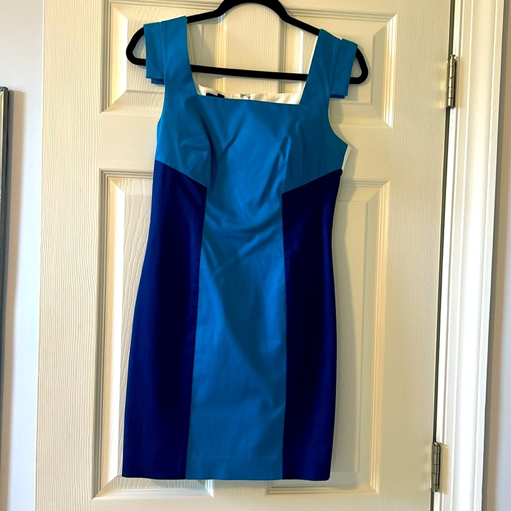 Bebe XS fitted blue mini dress. Block color